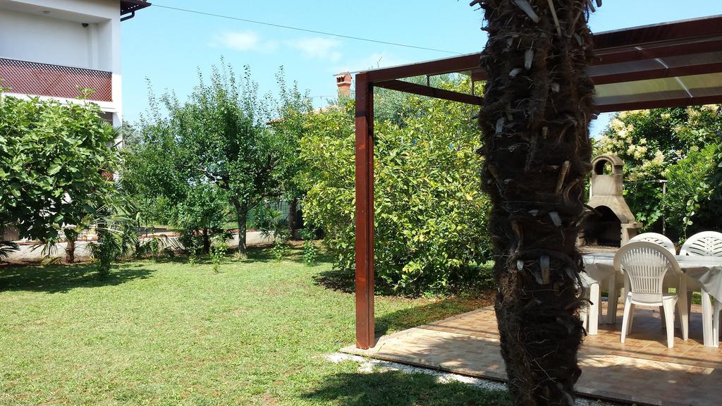 Apartments Lana Umag Ruang foto