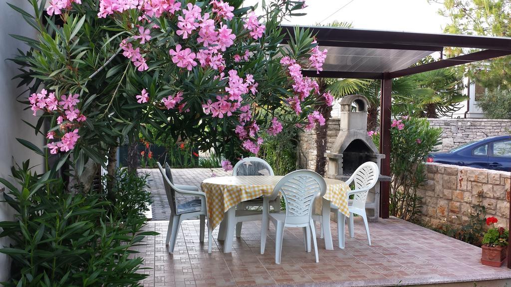Apartments Lana Umag Ruang foto