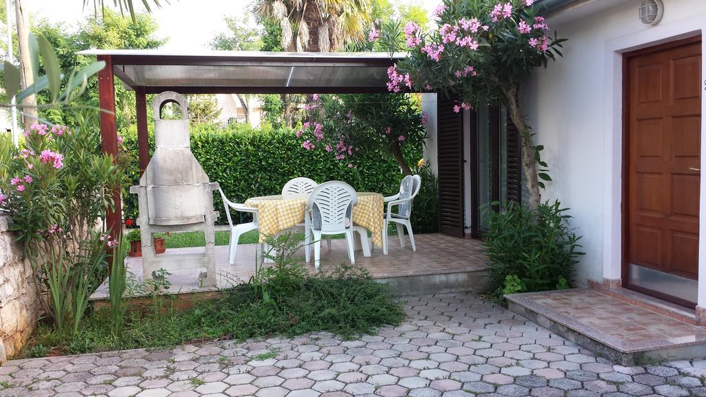 Apartments Lana Umag Ruang foto